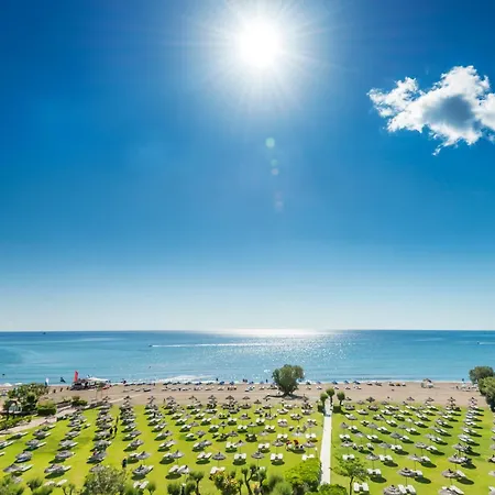 Apollo 호텔 팔리라키