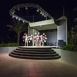 Apollo 4* فاليراكي